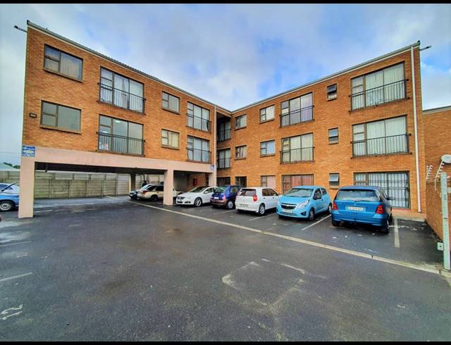 2 BEDROOM APARTMENT TO LET IN GOODWOOD CENTRAL